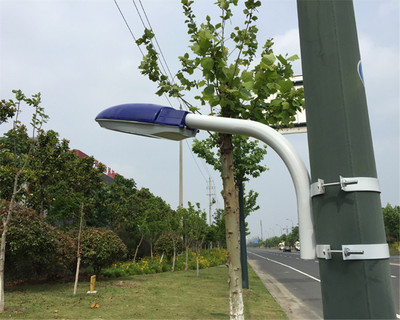 洛阳市伊川县智慧小区太阳能路灯安装维保